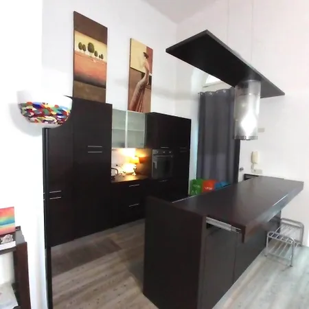 Apartment Loft Matteotti Con Posto Auto Triest